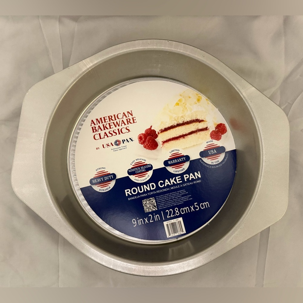 Silver Round Cake Pan